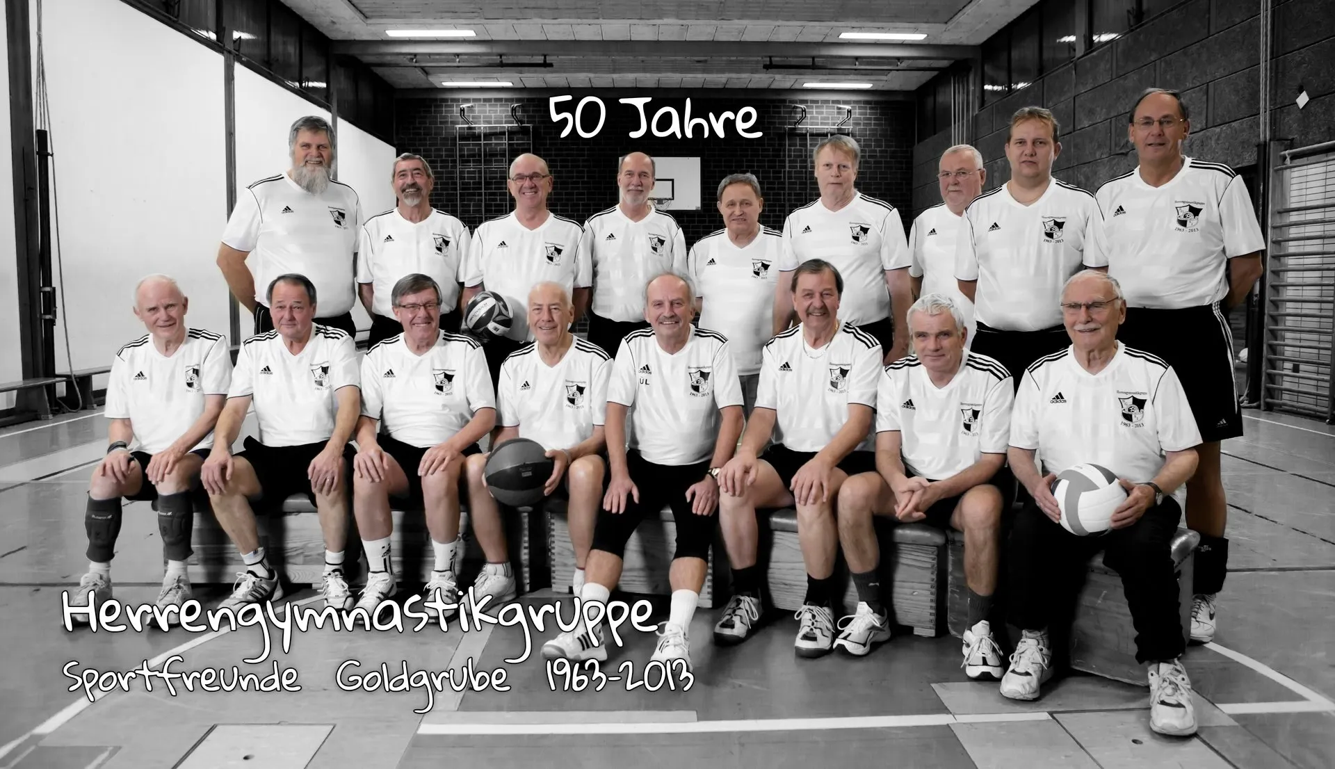 Historisches Gruppenfoto der Herrengymnastikgruppe der Sportfreunde Goldgrube zum 50-jährigen Bestehen